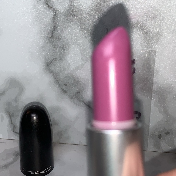 ORIGINAL UP THE AMP Amplified Lipstick MAC - Picture 5 of 17